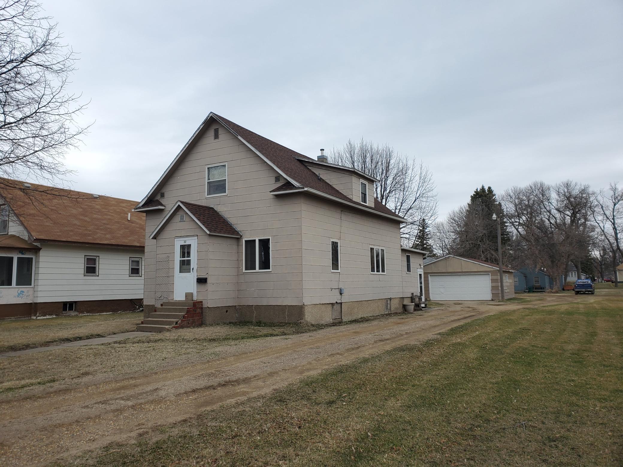 32 South Street, Tracy, MN 56175 MLS 5731125 Edina Realty