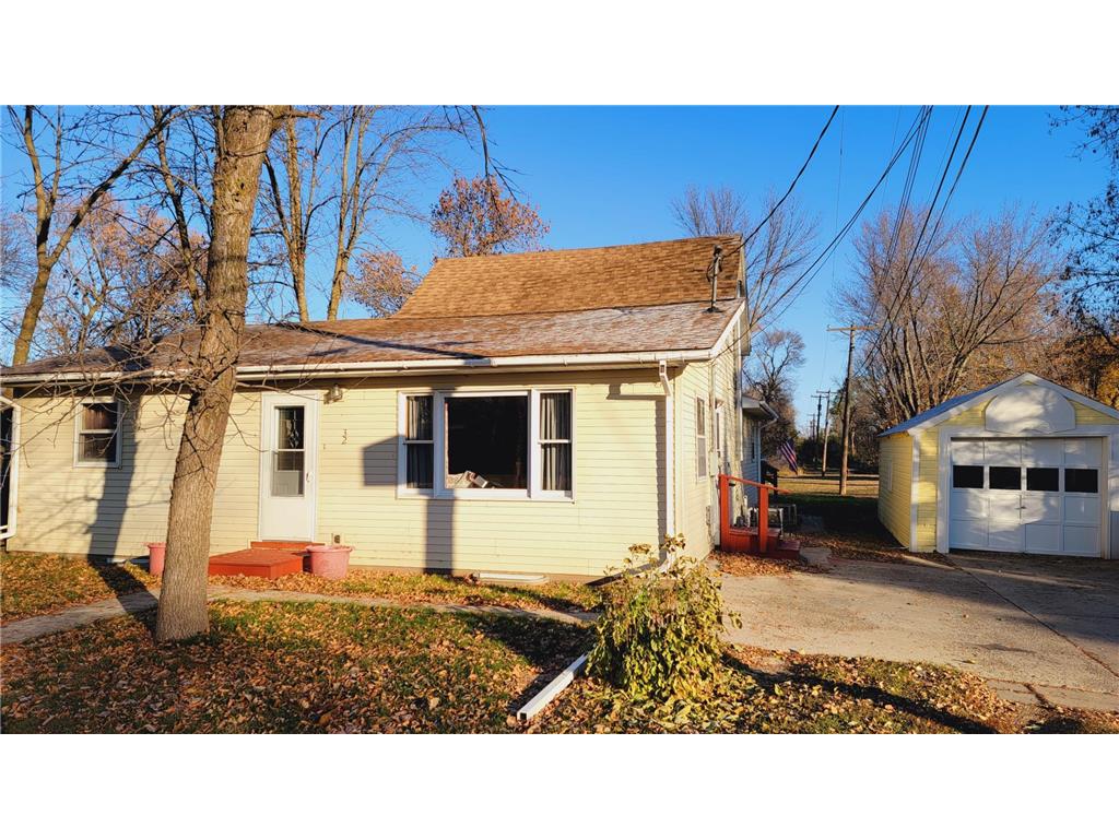 32 W Vermillion Street, Cottonwood, MN 56229 MLS 6454308 Edina Realty