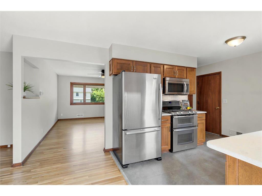 320 113th Avenue NE Blaine MN 55434 7081915 image21