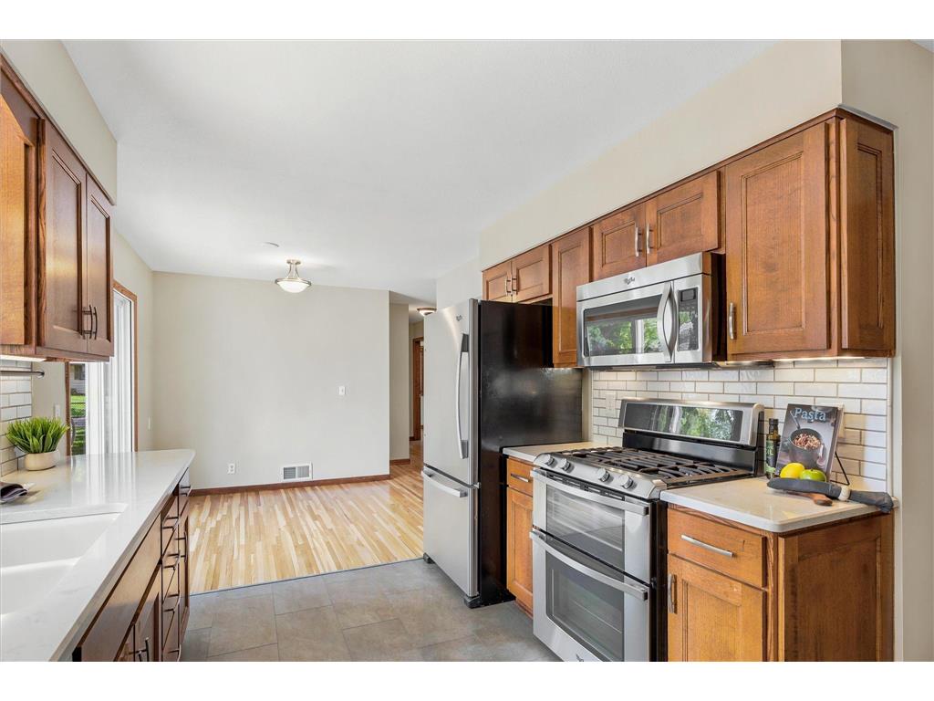 320 113th Avenue NE Blaine MN 55434 7081915 image25