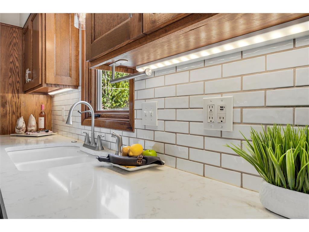 320 113th Avenue NE Blaine MN 55434 7081915 image27