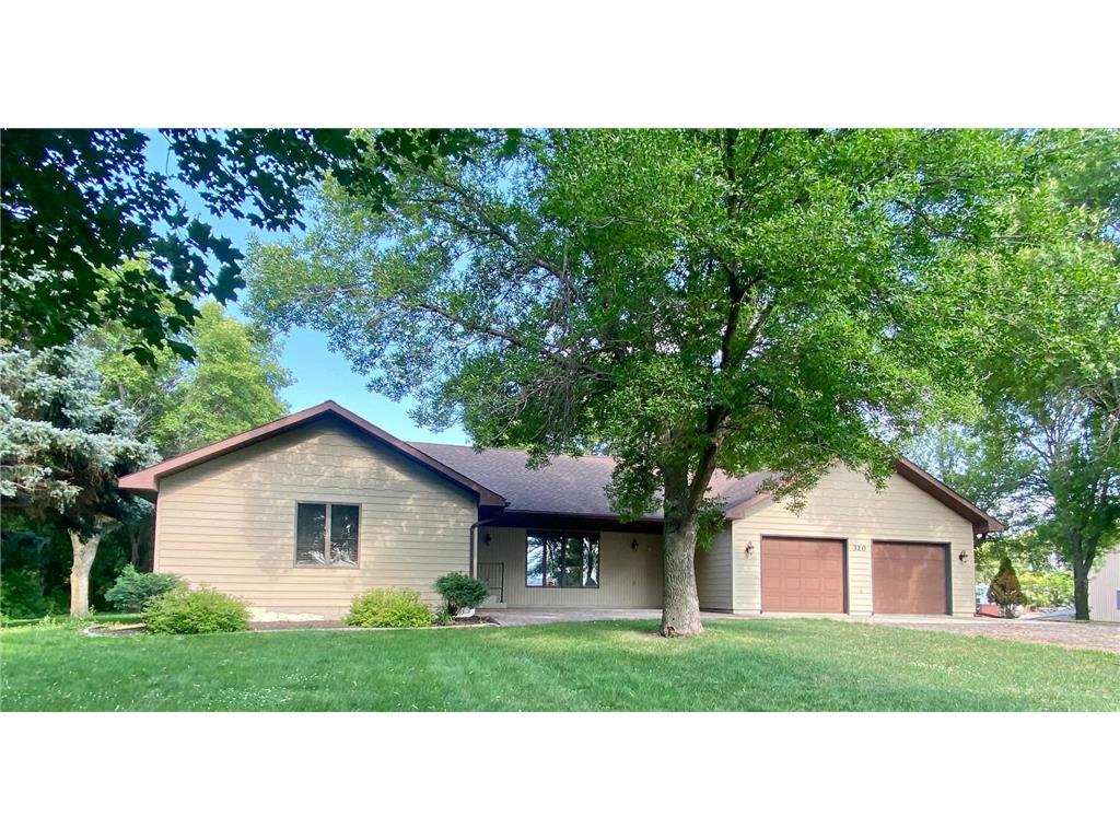 320 13th Street Clarkfield MN 56223 6406202 image1