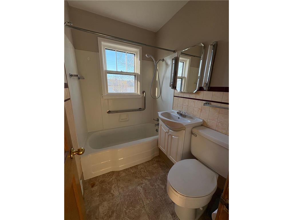 320 13th Street S Benson MN 56215 6821214 image17