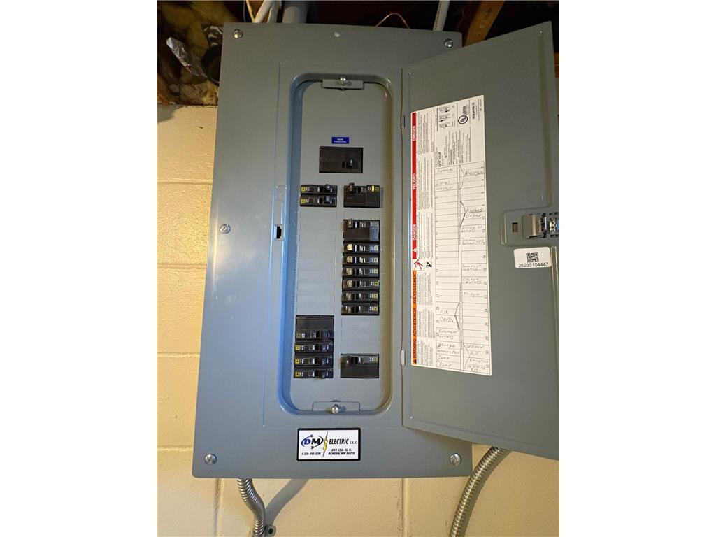 320 13th Street S Benson MN 56215 6821214 image21