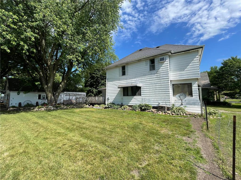 320 1st Avenue SE Hayfield MN 55940 6372789 image1