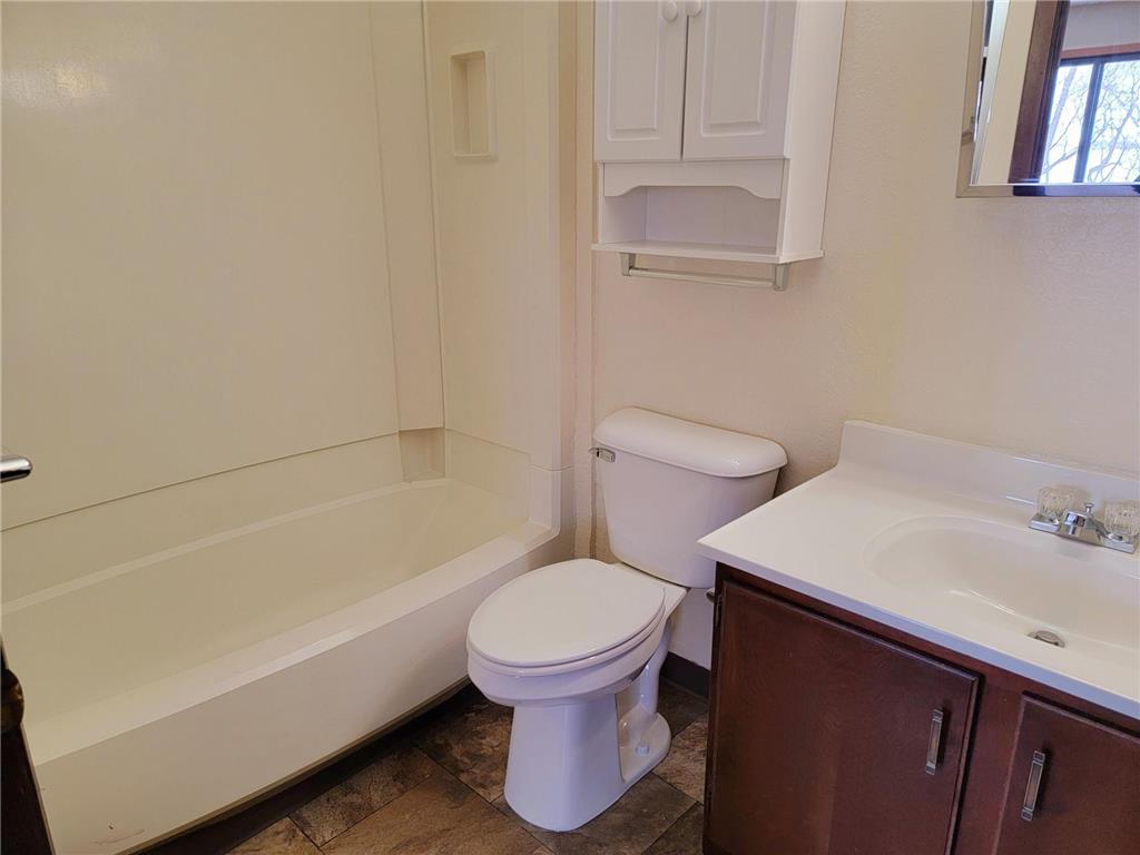 320 1st Street #1 Clinton MN 56225 6686318 image12