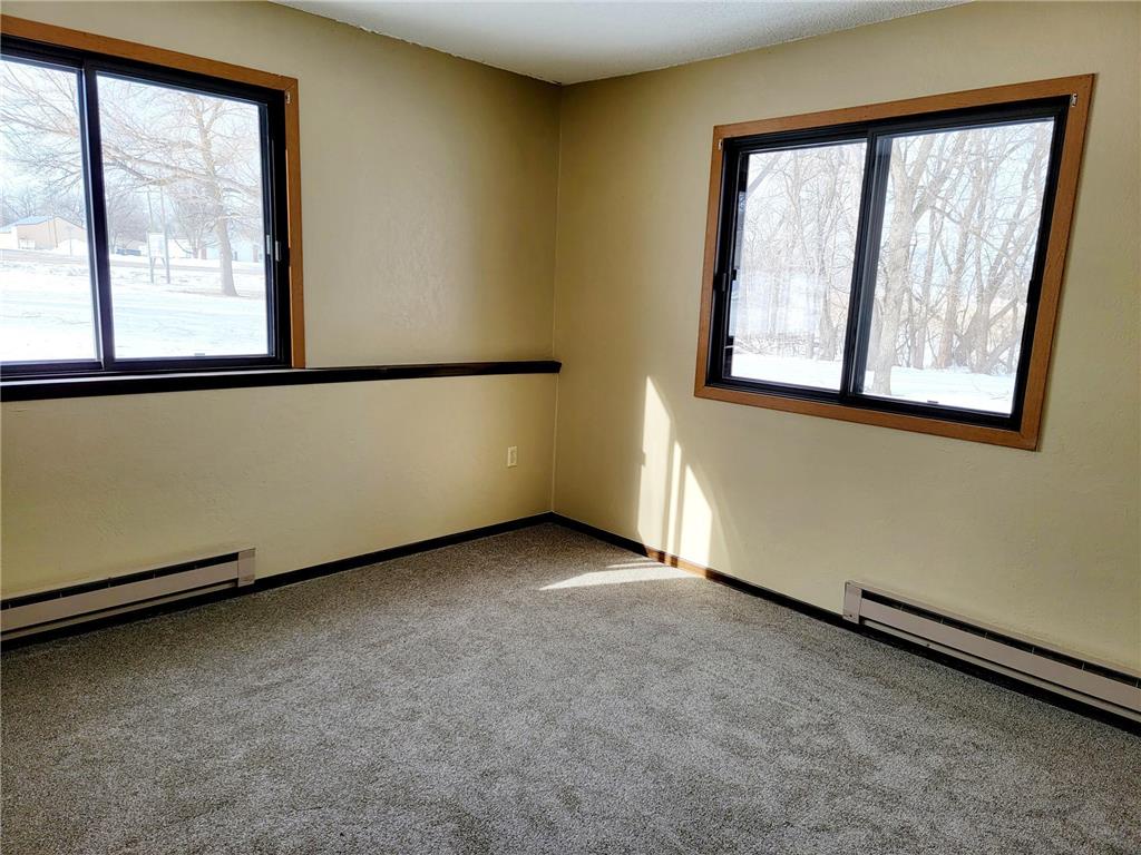 320 1st Street #4 Clinton MN 56225 6826485 image9