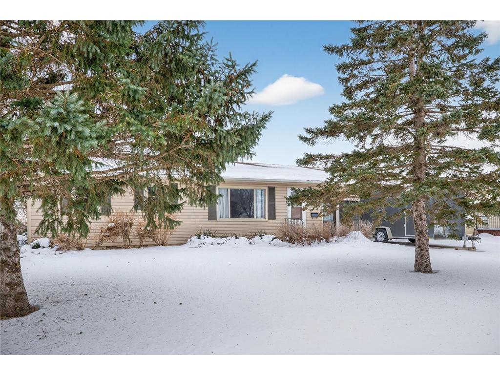 320 1st Street NW Byron MN 55920 6825876 image1