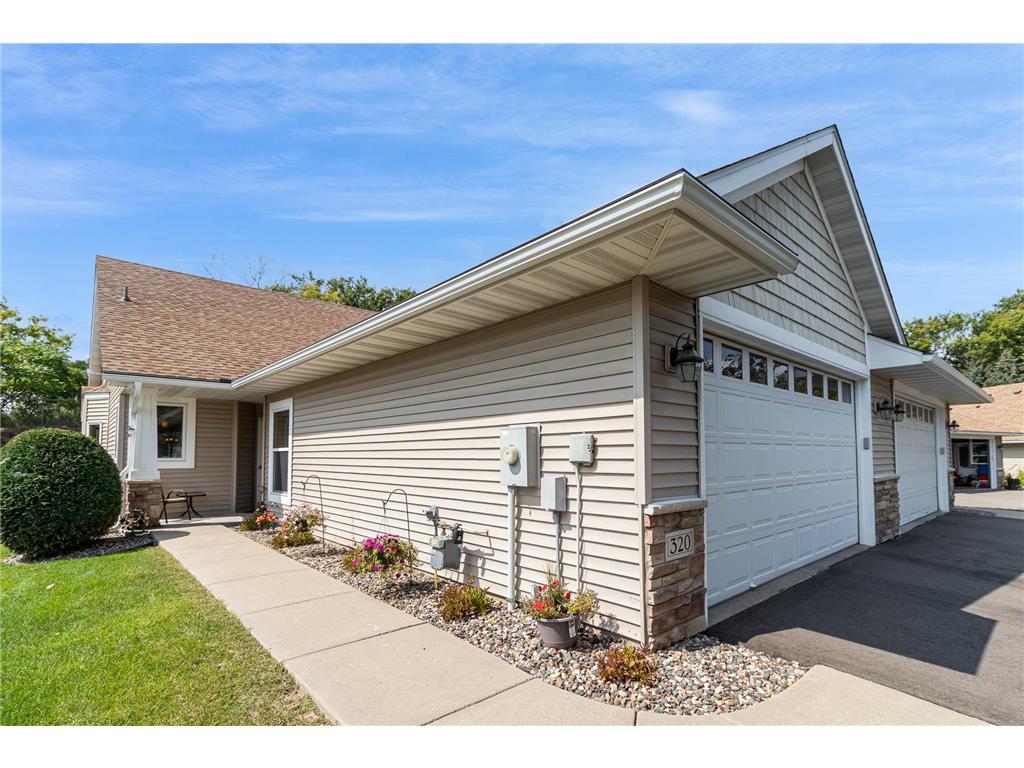 320 23rd Court S, South Saint Paul, MN, 55075 MLS 6257153 Edina Realty