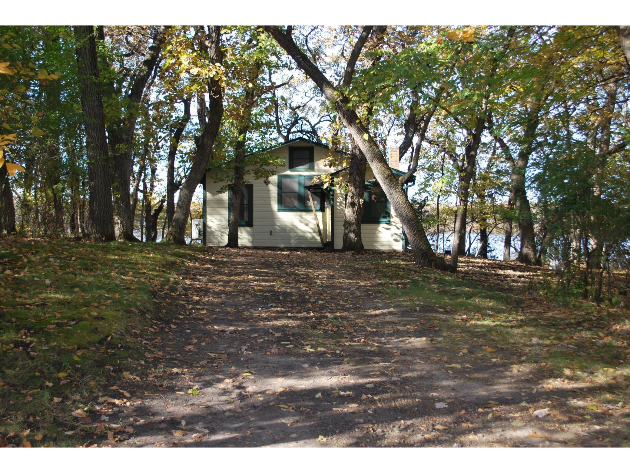 320 326 E Amber Lake Drive, Fairmont, MN, 56031 MLS 6120050 Edina