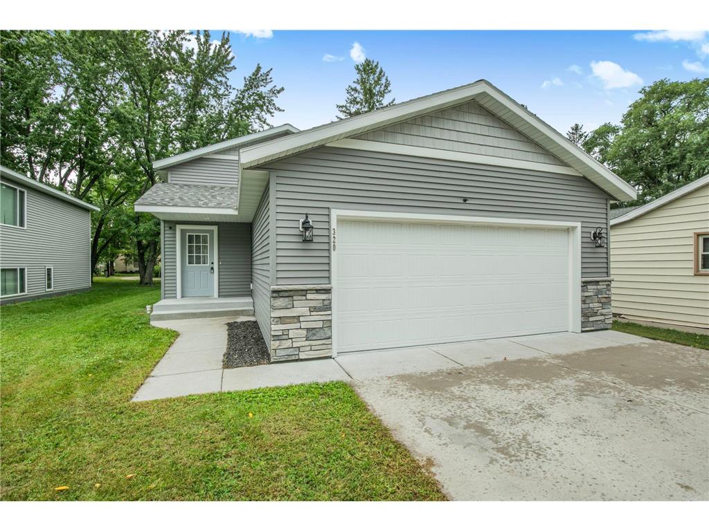 320 6th Street S Sauk Rapids MN 56379 6787268 image1