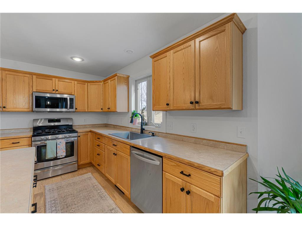 320 6th Street SE Medford MN 55049 7035689 image18