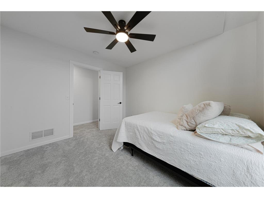320 6th Street SE Medford MN 55049 7035689 image28