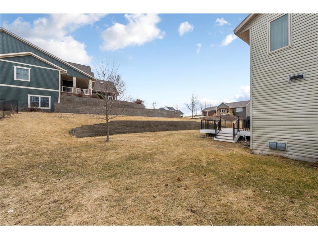 320 6th Street SE Medford MN 55049 7035689 image8