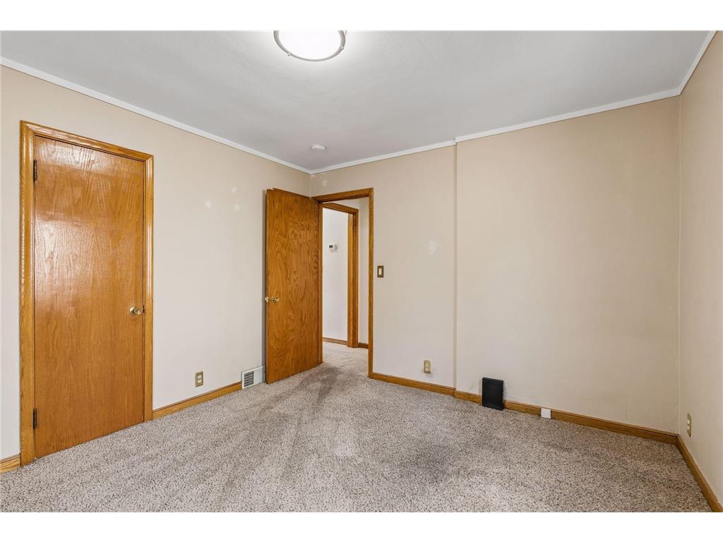 320 9th Avenue N South Saint Paul MN 55075 7039344 image16