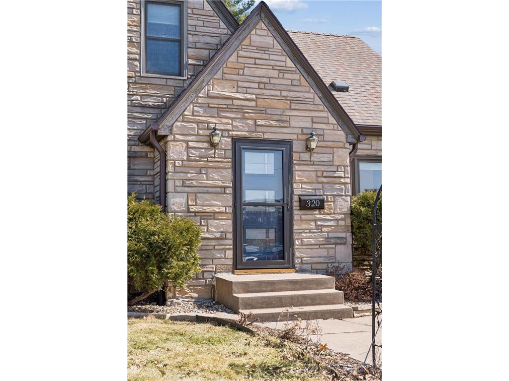 320 9th Avenue N South Saint Paul MN 55075 7039344 image2