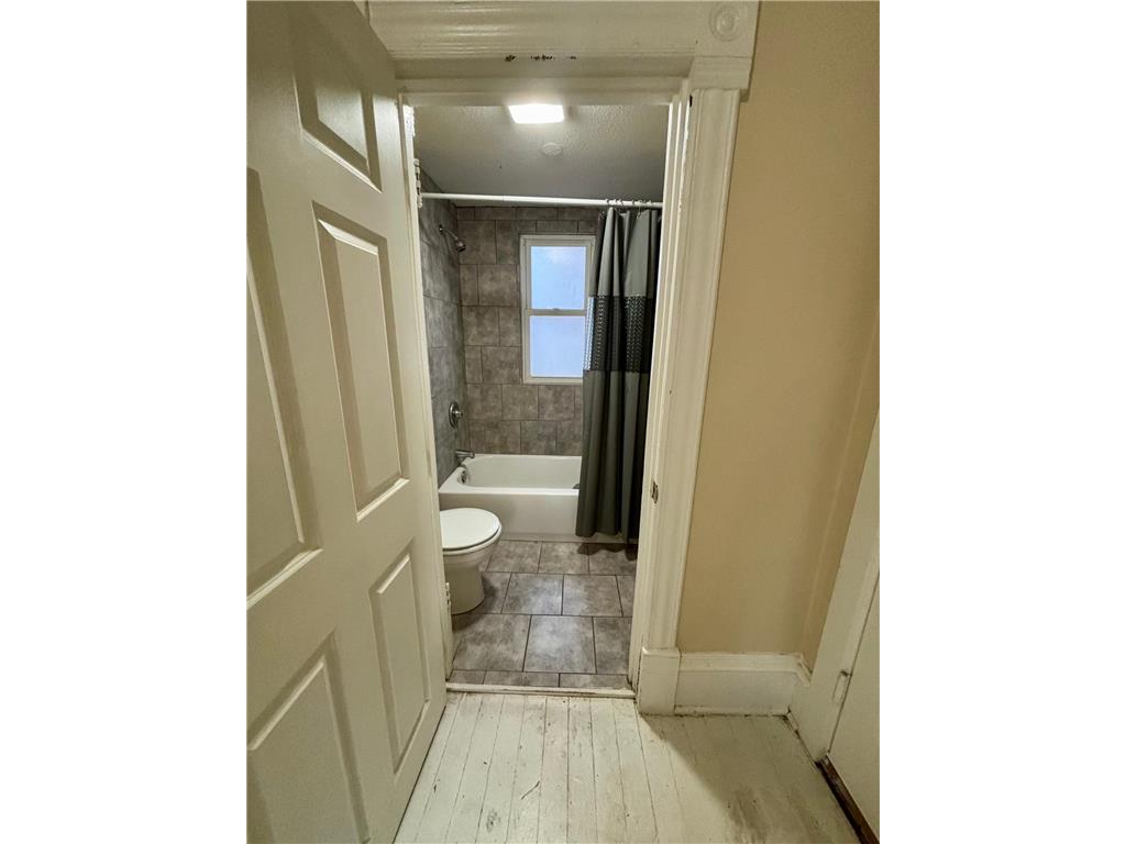 320 Augusta Avenue Willmar MN 56201 7067627 image19