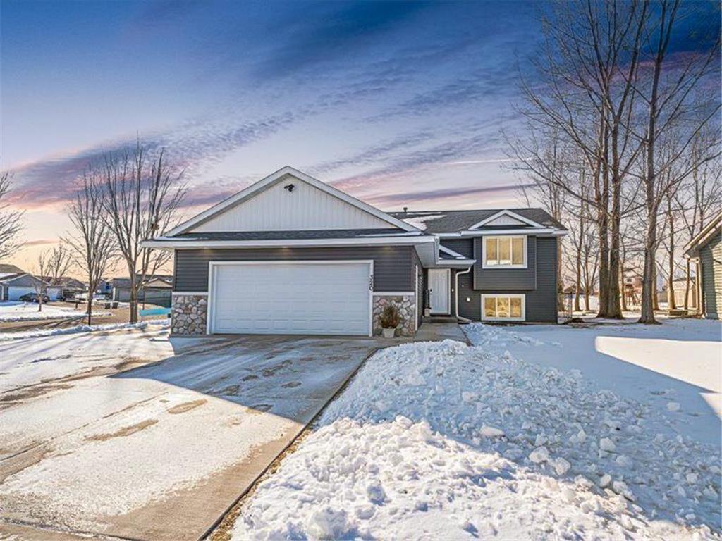 320 Bluebill Street Baldwin WI 54002 7028420 image1