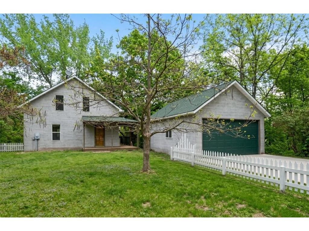 320 Bluff Street Clearwater MN 55320 7064159 image1
