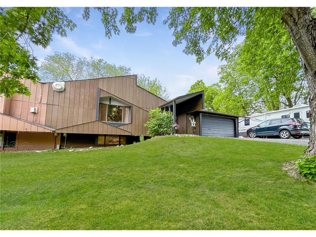 320 Cedar Lane Montevideo MN 56265 6539235 image1