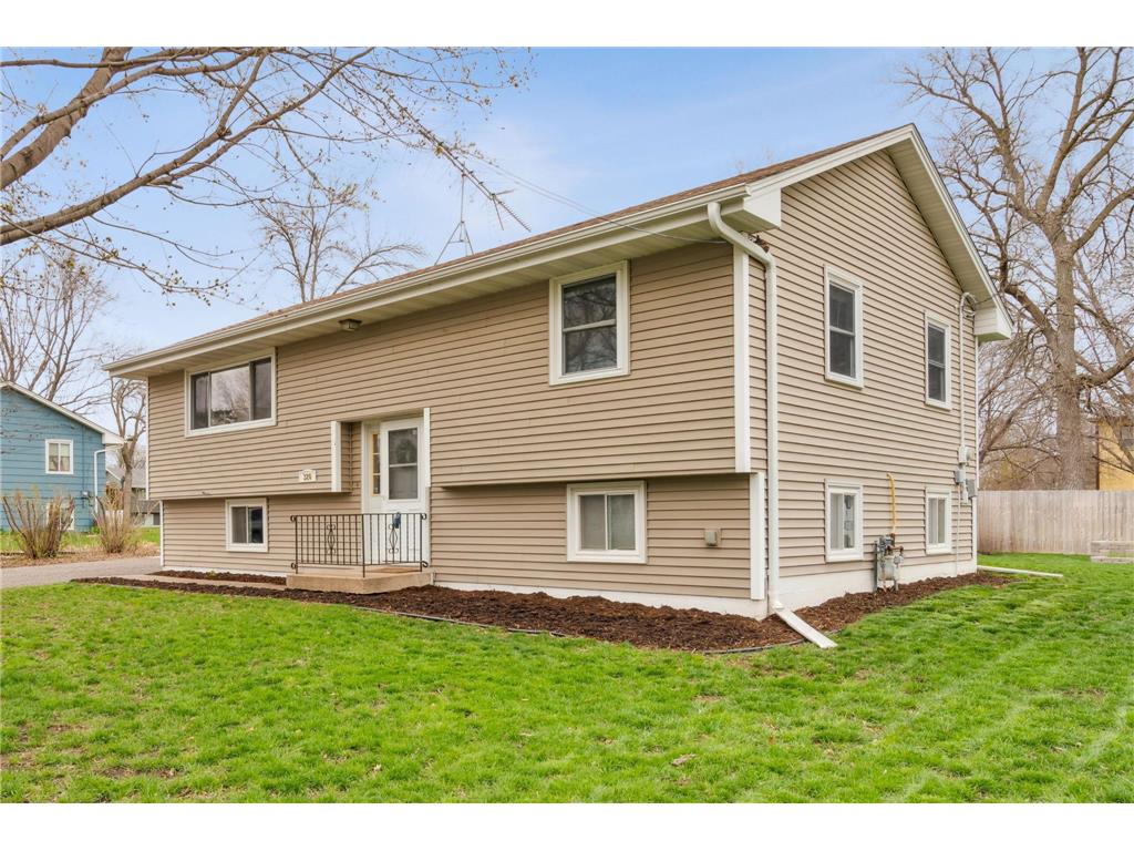 320 Dakota Avenue S Montrose MN 55363 6523272 image1