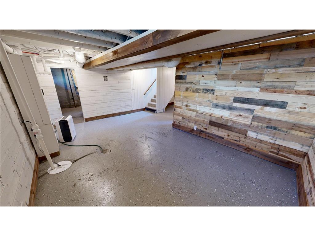 320 Dupont Avenue NW Renville MN 56284 6799642 image20