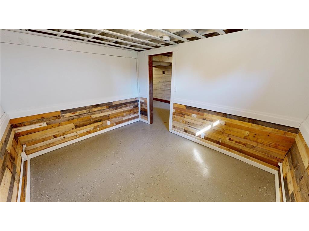 320 Dupont Avenue NW Renville MN 56284 6799642 image22