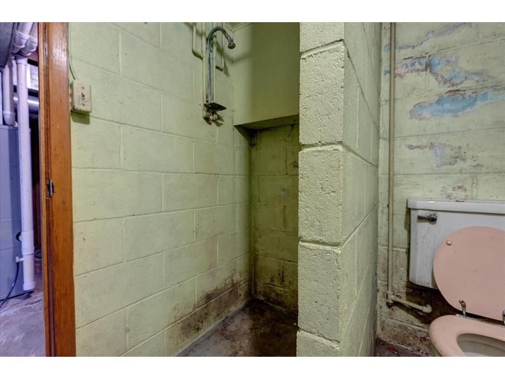 320 Elm Avenue W Menomonie WI 54751 7086063 image33