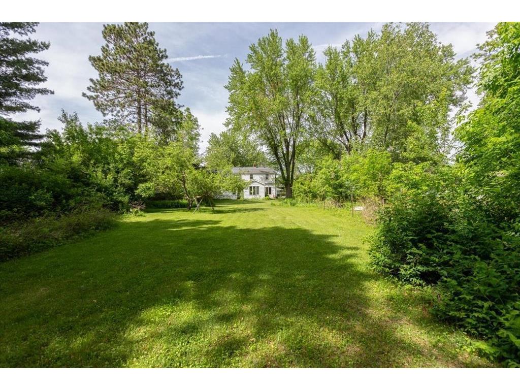 320 Elm Avenue W Menomonie WI 54751 7086063 image48