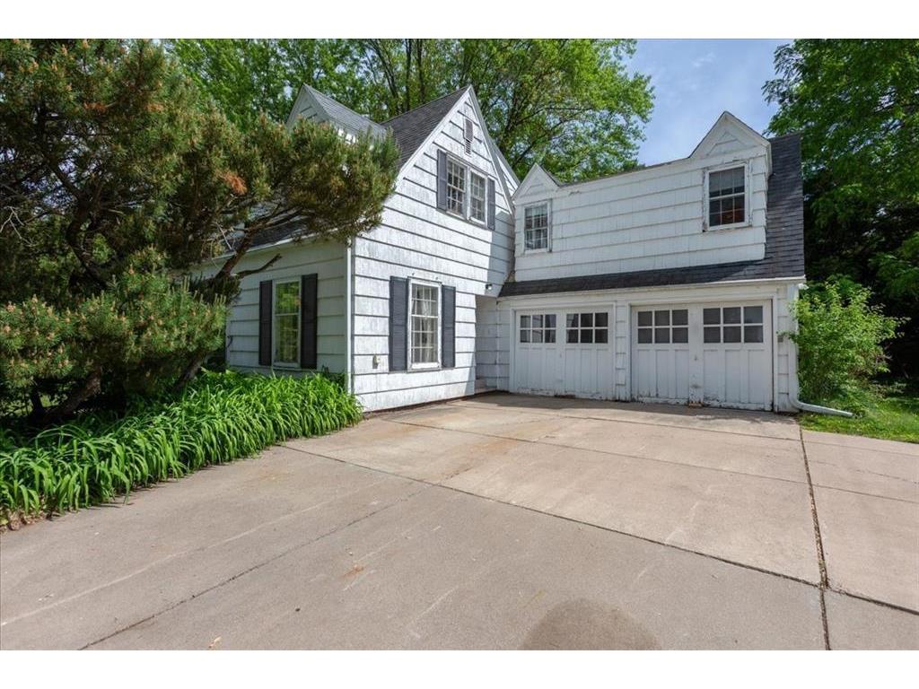 320 Elm Avenue W Menomonie WI 54751 7086063 image5