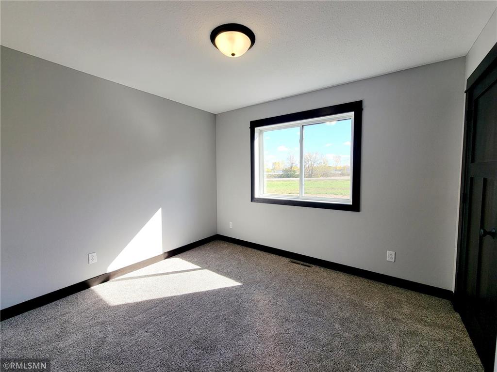 320 Falcon Run Eagle Lake MN 56024 6822293 image15