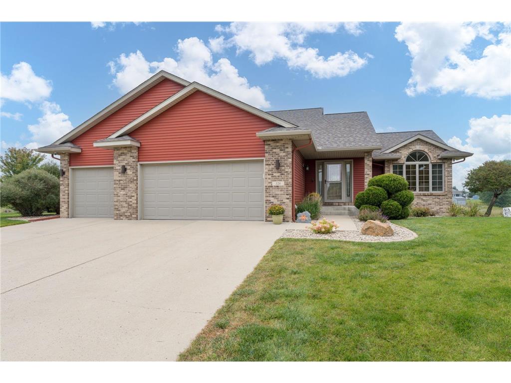 320 Grovebrook Court Mankato MN 56001 6787617 image1