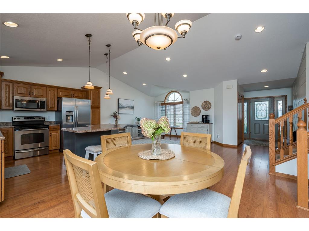 320 Grovebrook Court Mankato MN 56001 6787617 image14