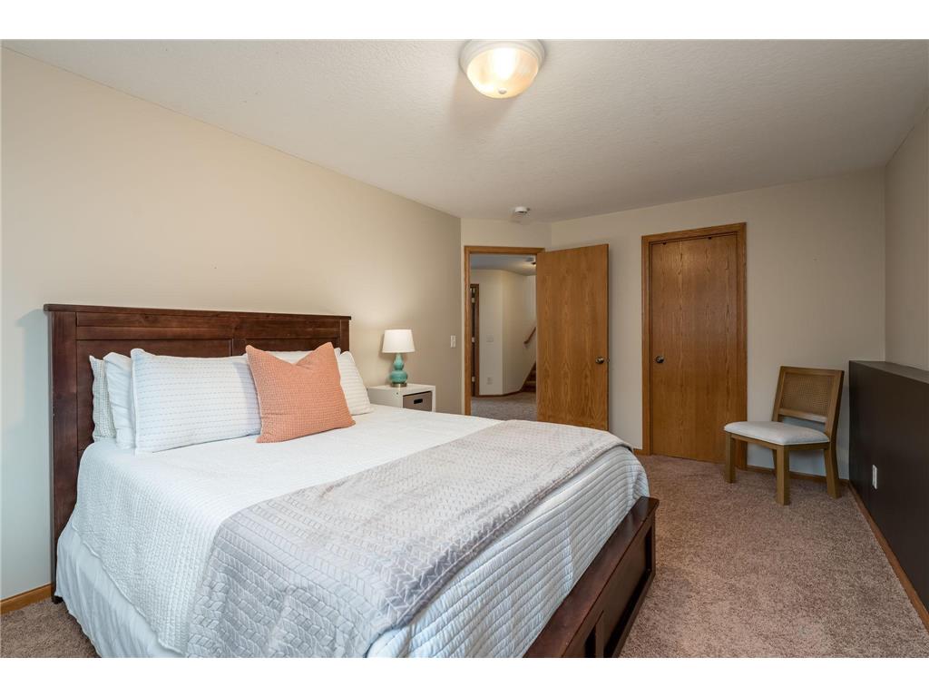 320 Grovebrook Court Mankato MN 56001 6787617 image19