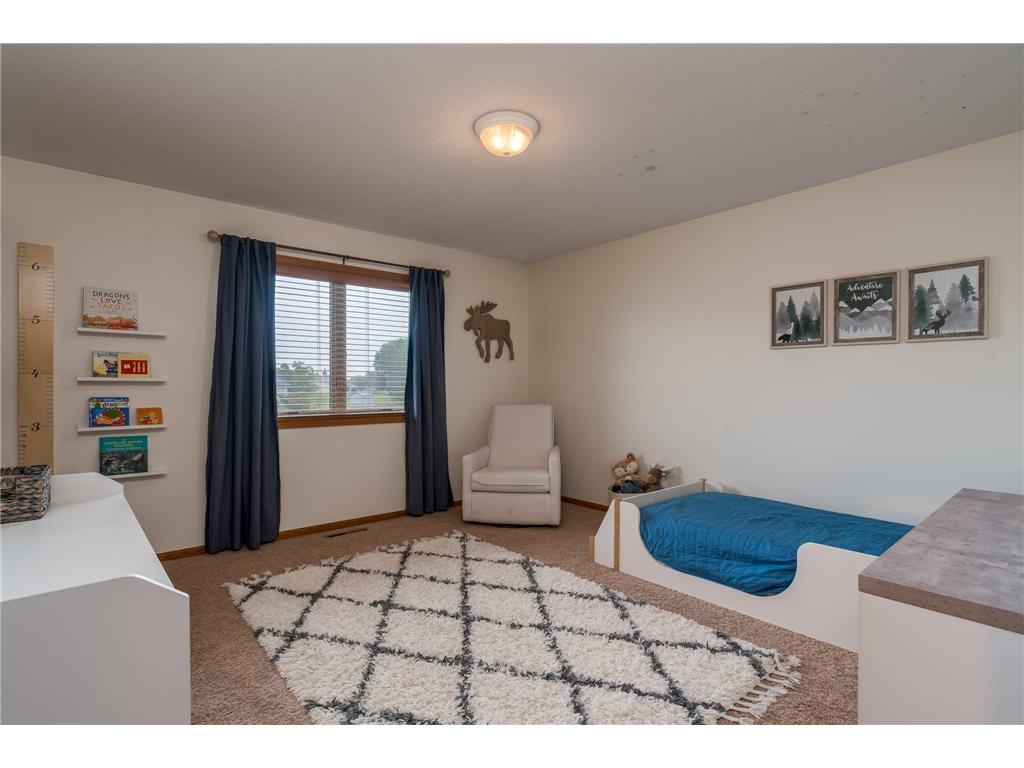 320 Grovebrook Court Mankato MN 56001 6787617 image34