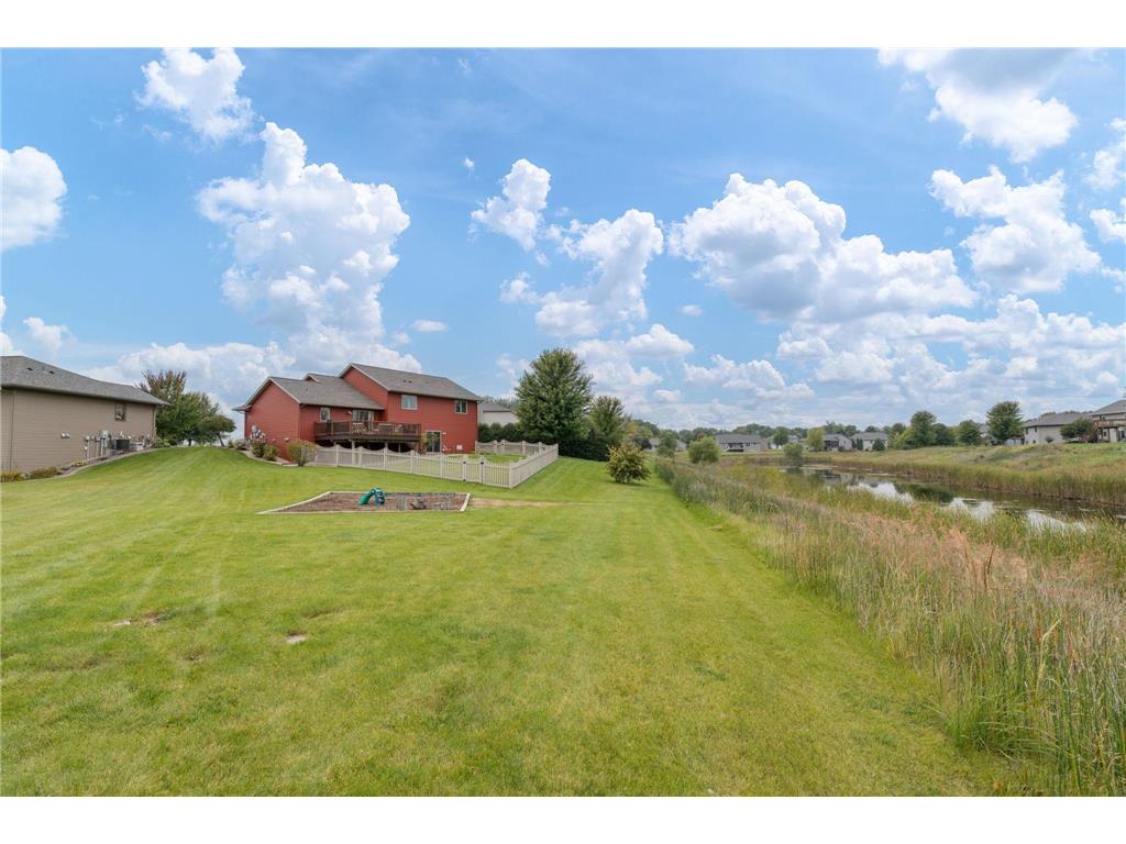 320 Grovebrook Court Mankato MN 56001 6787617 image43