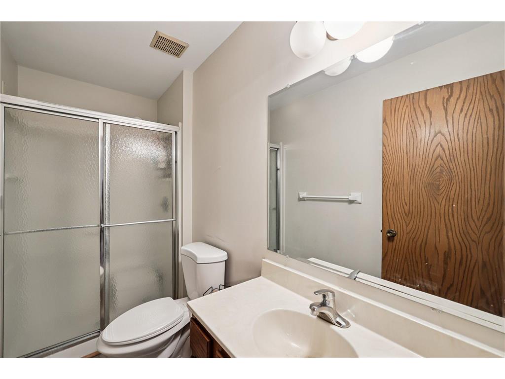 320 Karen Lane NE Columbia Heights MN 55421 6807654 image14