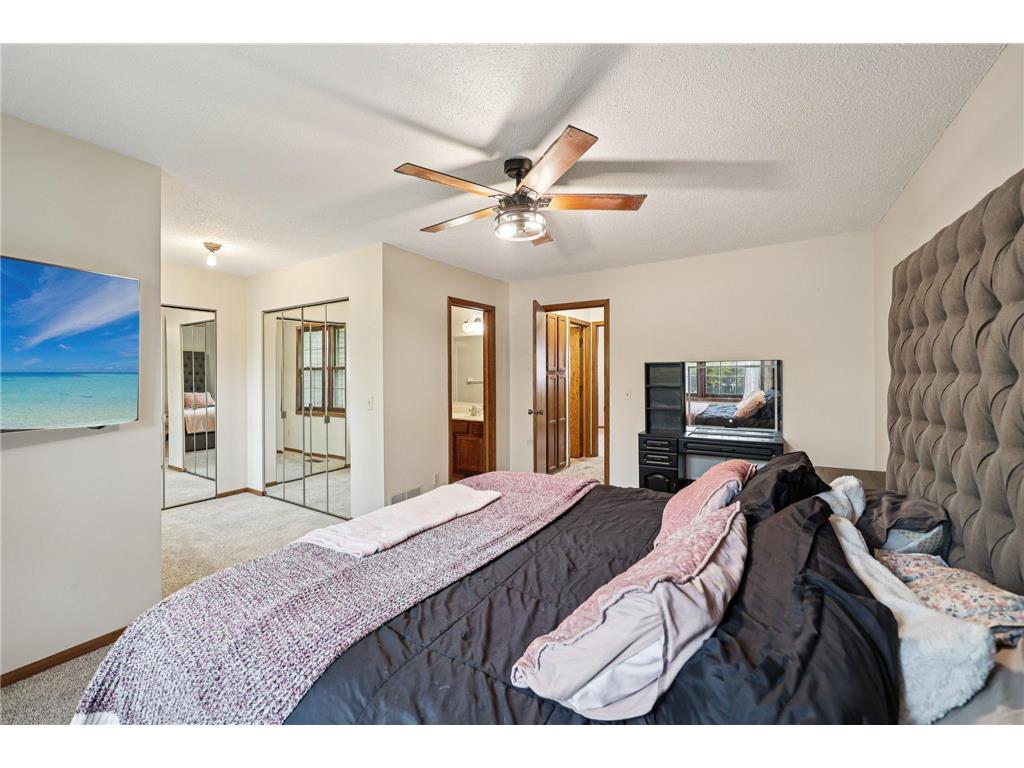 320 Karen Lane NE Columbia Heights MN 55421 6807654 image18