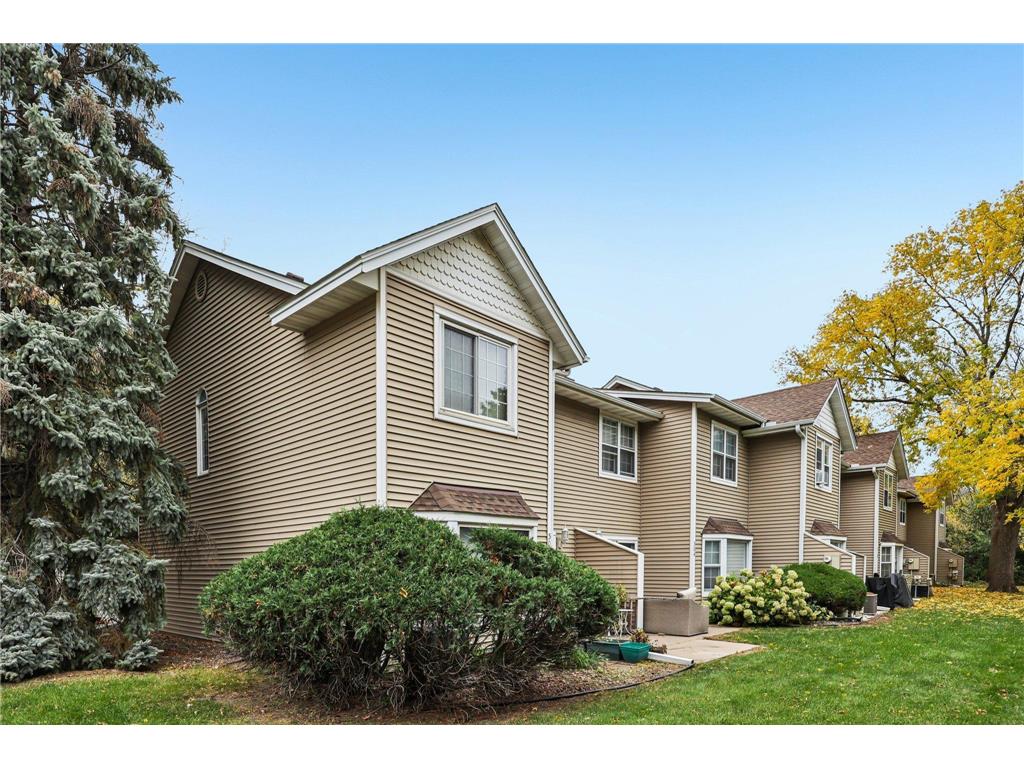 320 Karen Lane NE Columbia Heights MN 55421 6807654 image34