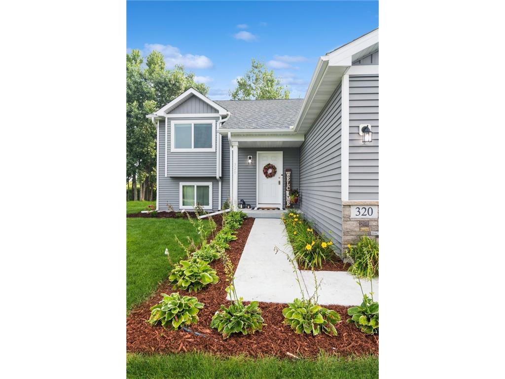 320 Lake Erin Drive Green Isle MN 55338 6648560 image1