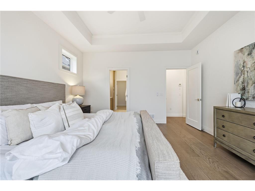 320 Laurel Curve Golden Valley MN 55426 7023920 image13