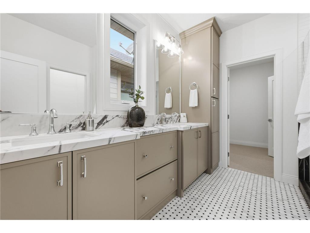 320 Laurel Curve Golden Valley MN 55426 7023920 image14