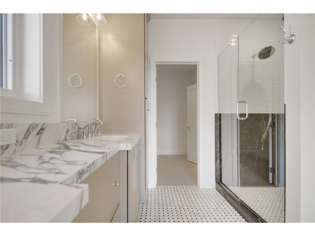 320 Laurel Curve Golden Valley MN 55426 7023920 image15