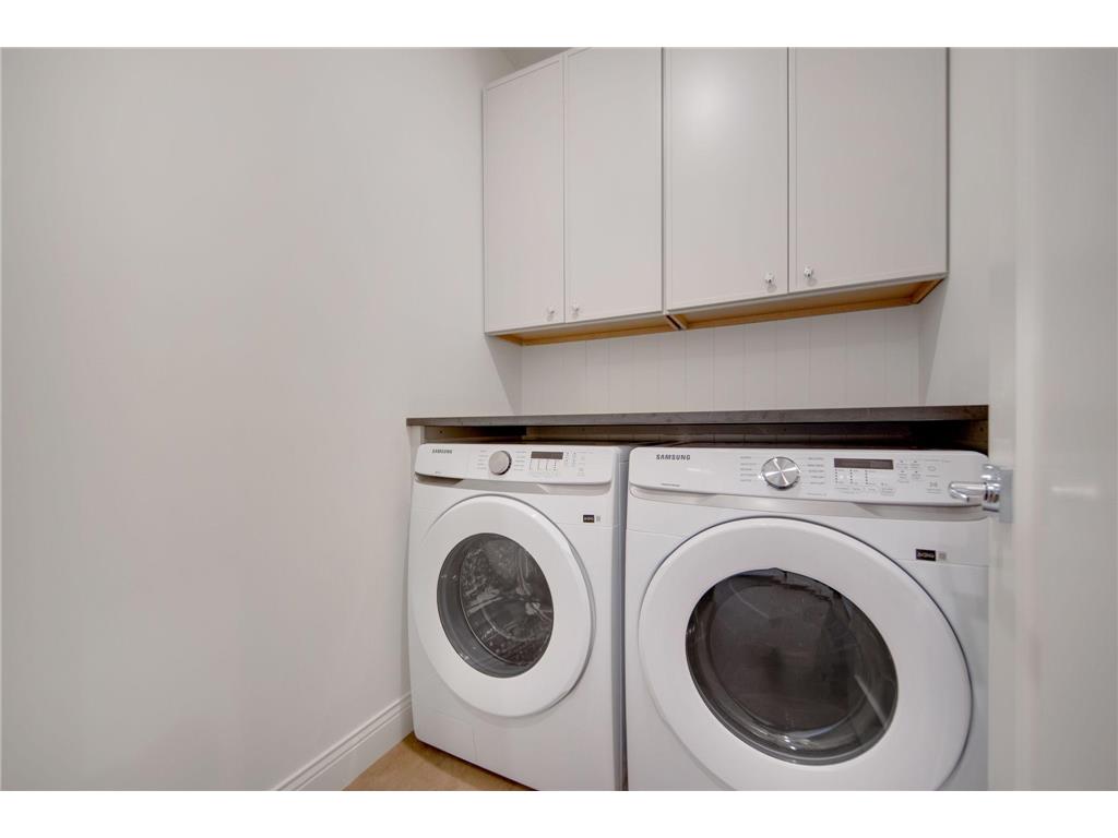 320 Laurel Curve Golden Valley MN 55426 7023920 image21