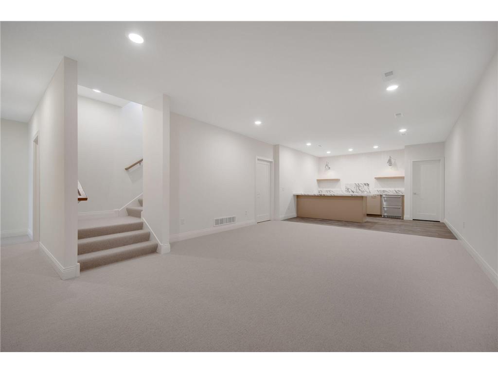 320 Laurel Curve Golden Valley MN 55426 7023920 image22