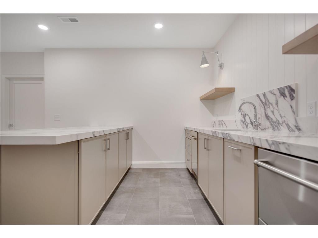 320 Laurel Curve Golden Valley MN 55426 7023920 image26