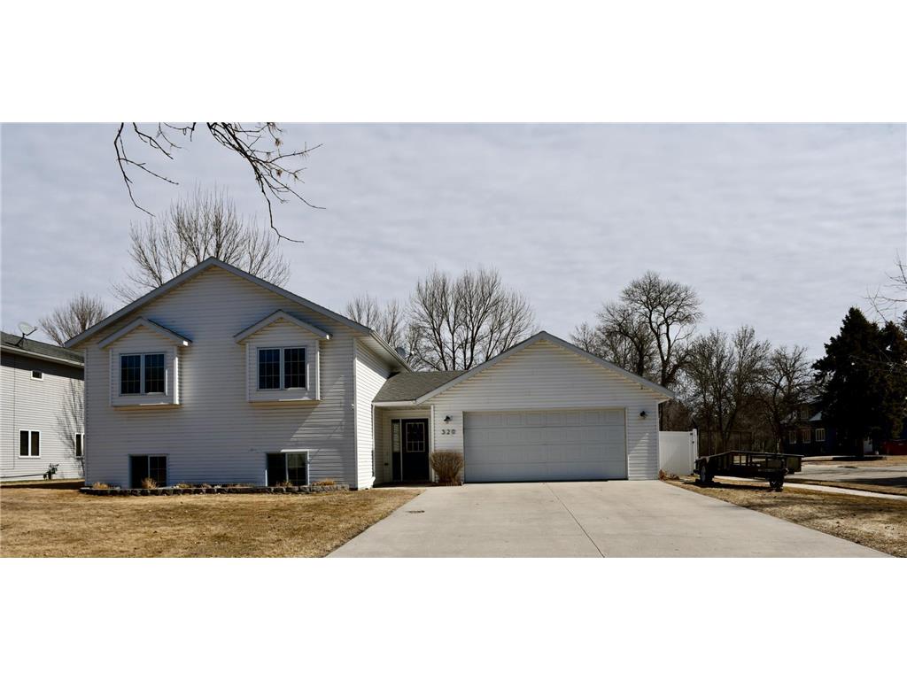 320 Markley Avenue S Thief River Falls MN 56701 6699554 image1