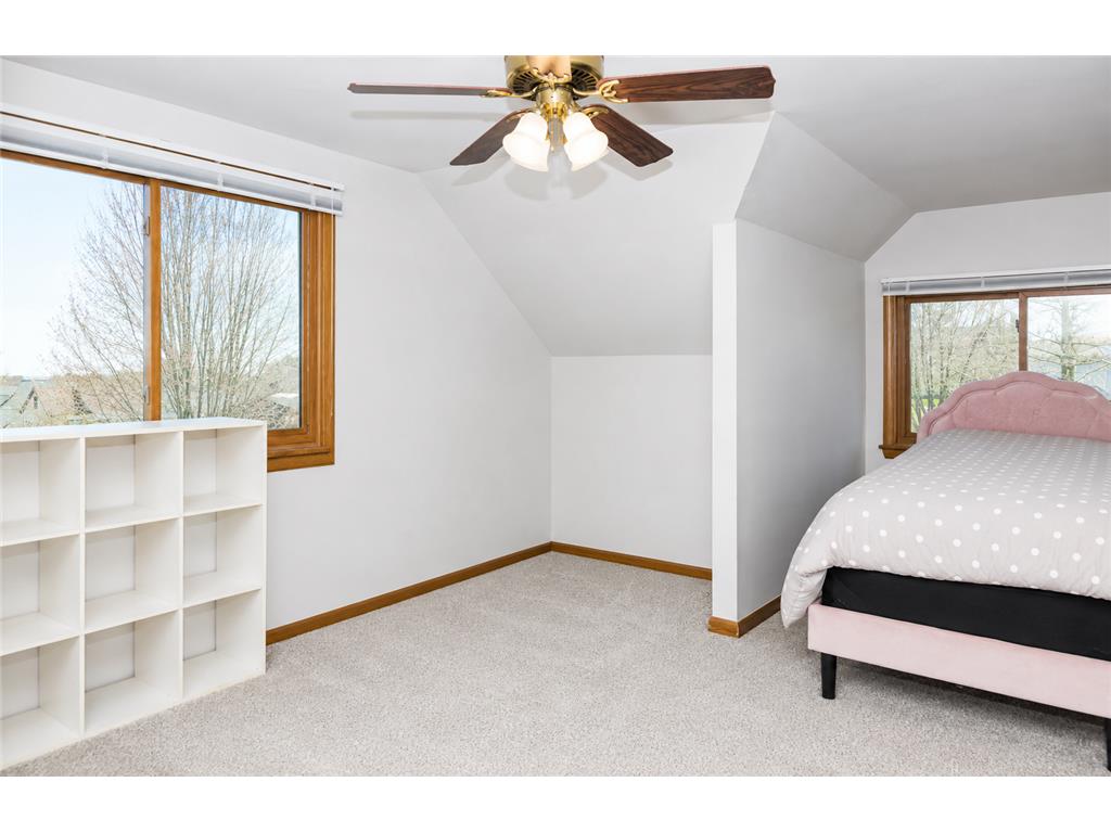 320 Michigan Avenue W Gilbert MN 55741 7075000 image13