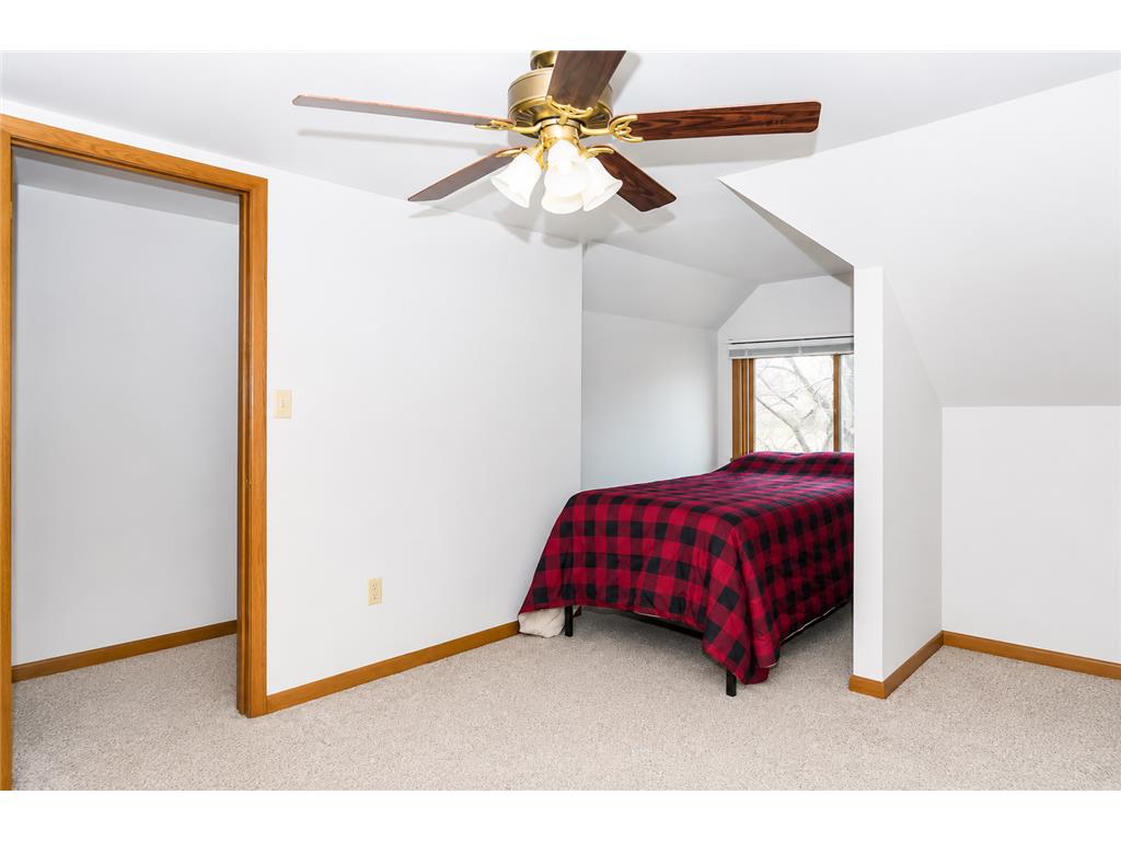 320 Michigan Avenue W Gilbert MN 55741 7075000 image16