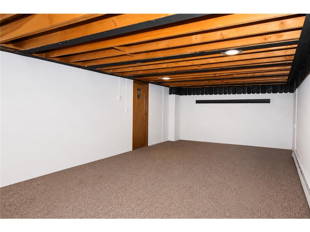 320 Michigan Avenue W Gilbert MN 55741 7075000 image20